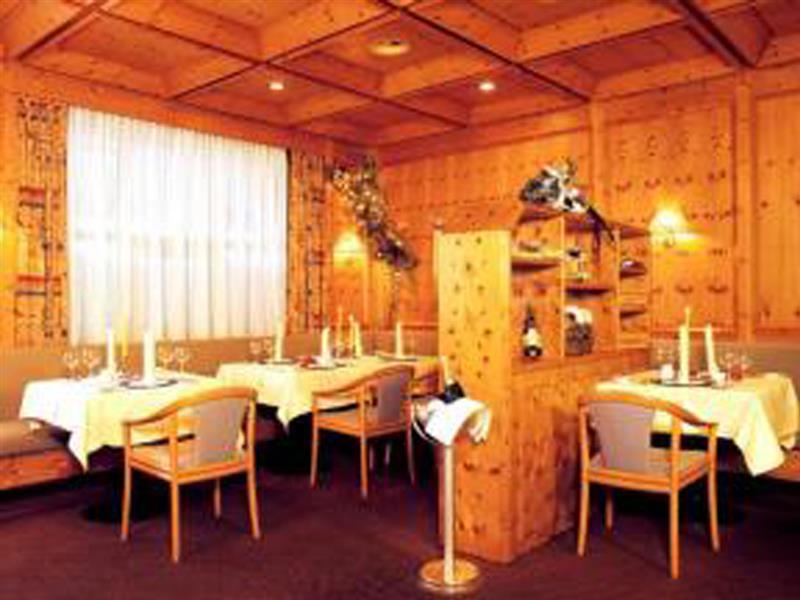 Arvena Park Hotel Núremberg Restaurante foto